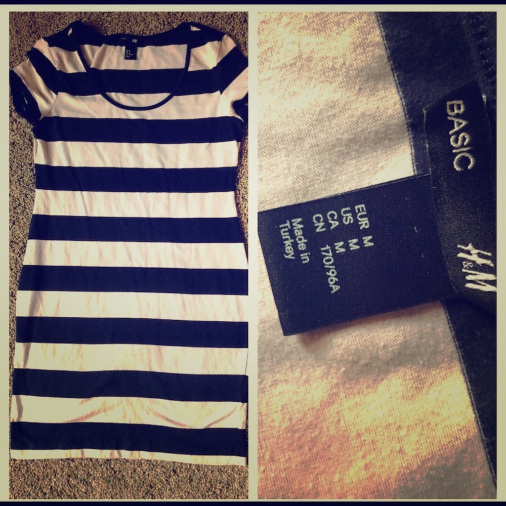 H&M - Navy & Cream Striped T-shirt Dress